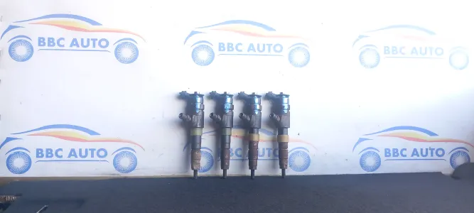 Injector 1.4 8hr citroen c3 mk2 0445110339