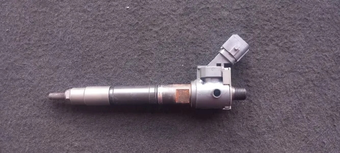 Injector 2.0 d d4204t14 volvo s60 ii
