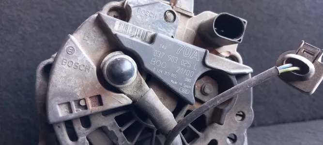 Alternator 1.0 b vw polo 6n2
