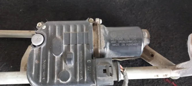 Ansamblu stergatoare cu motoras vw passat b7