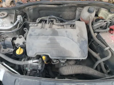 Renault symbol 1.2b