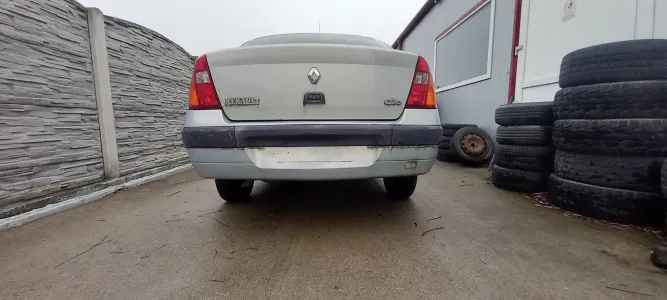 Renault clio 2 1.4b