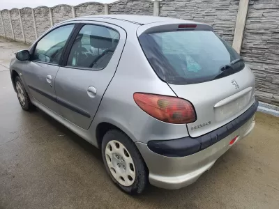 Bara spate peugeot 206