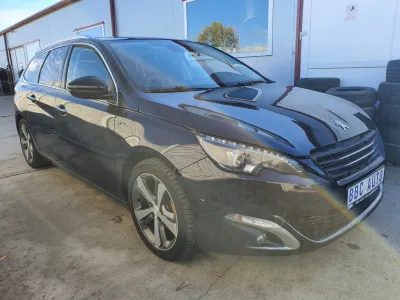Bara fata peugeot 308 mk2 cu 6 senzori parcare