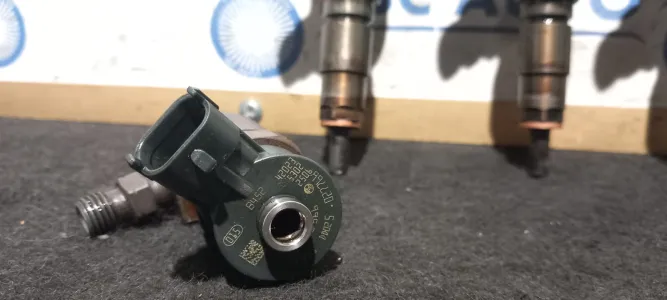 Injector 1.6 bhz citroen ds5   0445110566