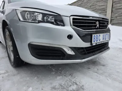 Bara fata peugeot 508 facelift