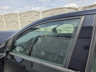 Geam usa vw polo 6r s.f