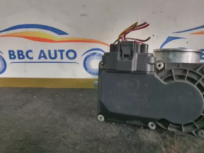 Clapeta admisie 2.0 d mazda 5  rf7j 136b0c