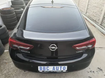 Opel insignia b 2.0d