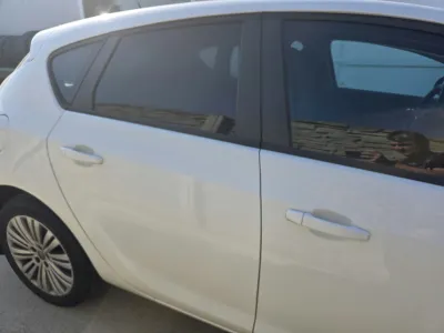 Usa opel astra j d.sp hatchback