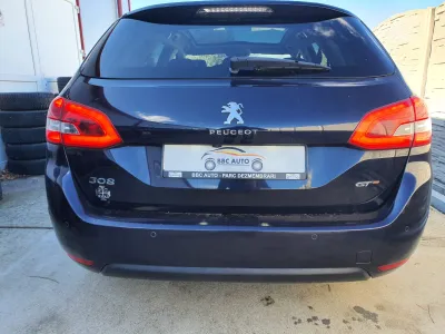 Peugeot 308 1.2b