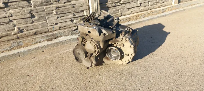 Cutie viteze manuala 2.0 cffb vw passat b7