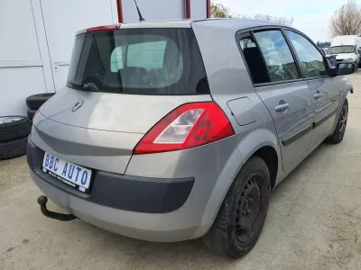 Usa renault megane 2 hatchback d.sp