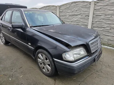 Mercedes benz c200 w202 2.0b