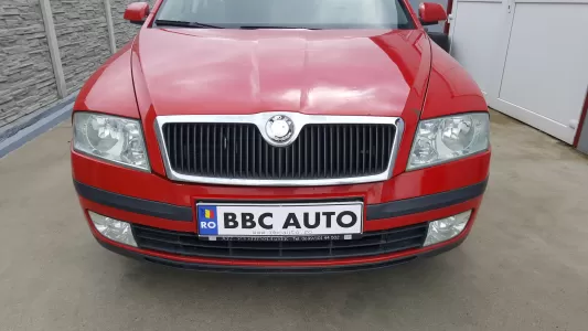 Skoda octavia 2  2.0 fsi