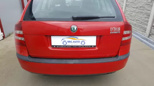 Skoda octavia 2  2.0 fsi