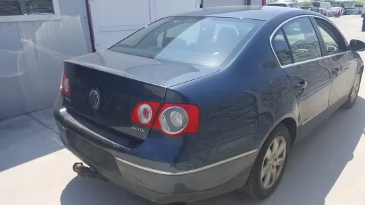 Stop vw passat b6 berlina d.