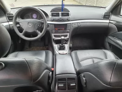 Mercedes e-class e220 w211