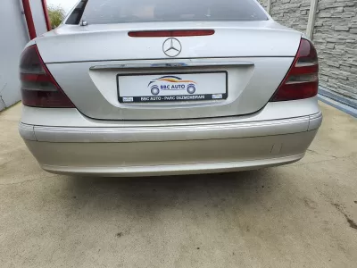 Mercedes e-class e220 w211