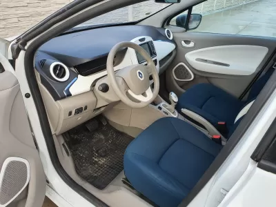 Renault zoe 5amb450