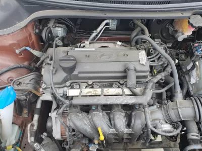 Hyundai i20 mk2 1.2 b g4la 2015
