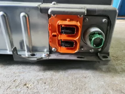 Baterie hybrid4 peugeot 508   9802300880  2012