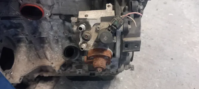 Pompa injectie 1.4 8hr citroen c3 mk2 9688499680