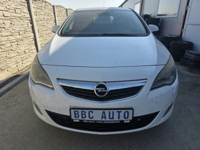Capota opel astra j