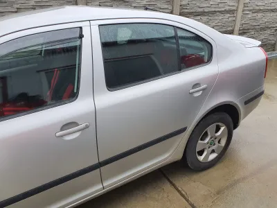 Geam usa skoda octavia 2 s.sp hatchback