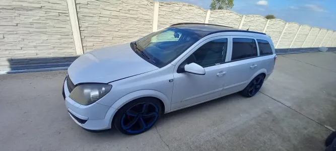 Opel astra h 1.7 d
