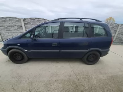 Usa opel zafira a s.f