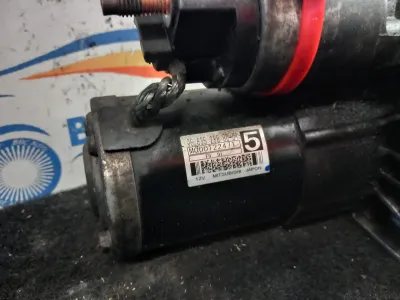 Electromotor 1.6 d peugeot 3008  6tr.