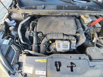 Peugeot 308 1.2b