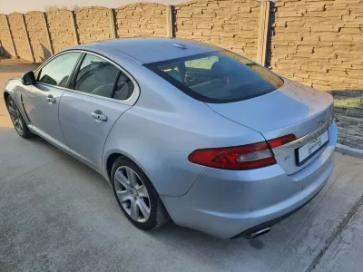 Capota spate jaguar xf