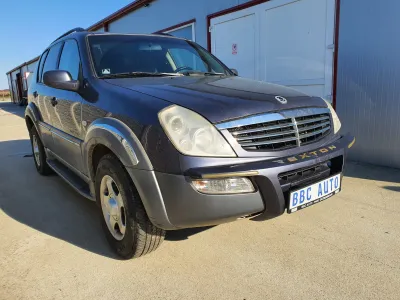 Ssangyong rexton 2.7 d