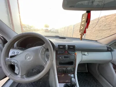 Mercedes c200 w203 1.8 b