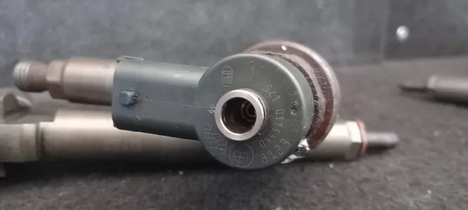 Injector 1.7 z17dth opel astra h  0445110175