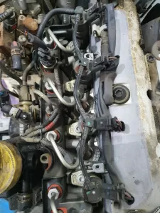 Injector 1.9  suzuki grand vitara 0445110328 euro5