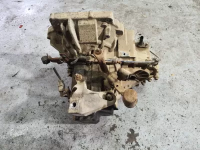 Cutie viteze manuala 1.4 b mazda 3 2005