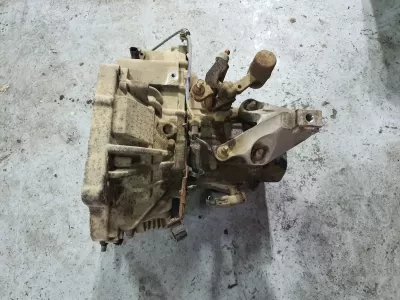 Cutie viteze manuala 1.4 b mazda 3 2005