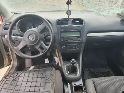 Plansa bord vw golf 6