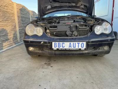 Bara fata mercedes c class w203
